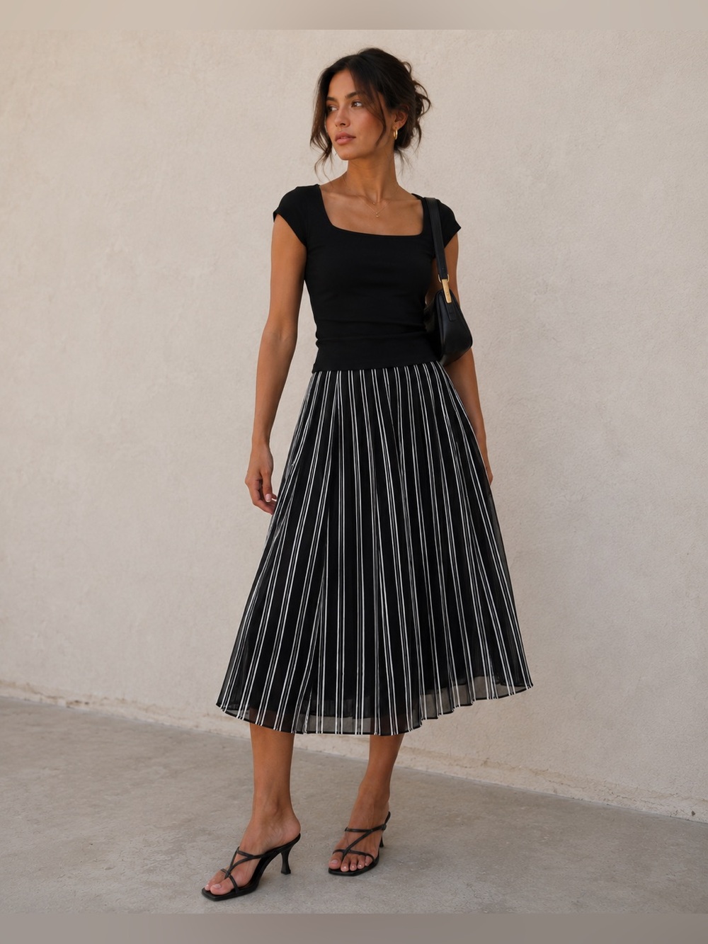 Banana Republic black/white skirt